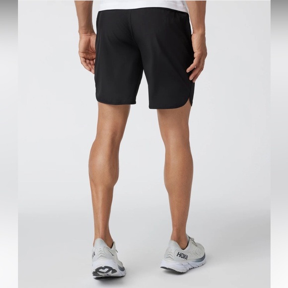 Vuori Banks men’s athletic shorts - Picture 3 of 3